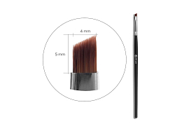 Angled brush #2, Lena Levi