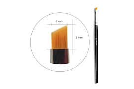 Ultra precise angled brush #1, Lena Levi